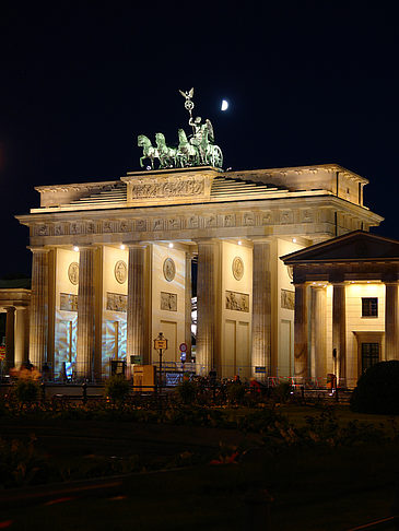 Brandenburger Tor bei Nacht Foto 