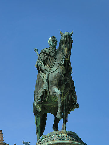 König-Johann-Statue Fotos