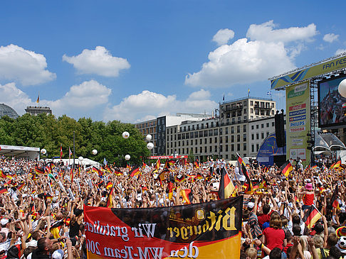 Foto Deutsche Fahnen - Berlin