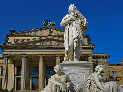 Fotos Schillerdenkmal mit Konzerthaus
