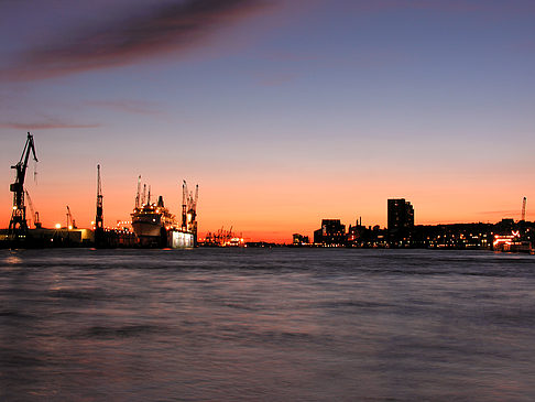 Foto Hamburger Hafen - Hamburg