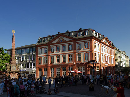 Haus zum Grimmvogel Foto 